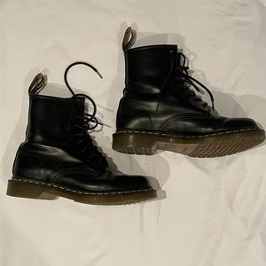 Dr. Martens Sz. 8!!